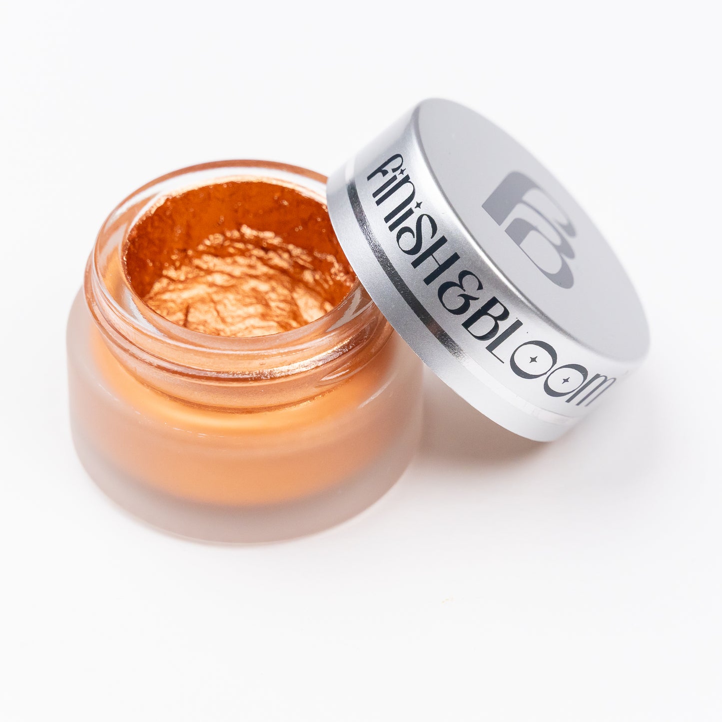 Velvet Glow Cream Eyeshadow